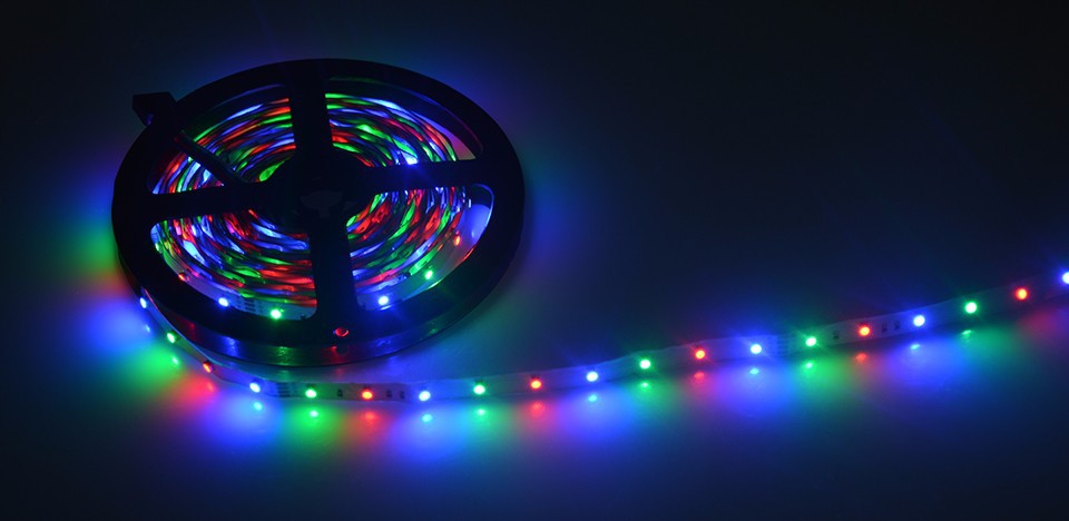 5m rgb 3528 smd led flexible strip light 60leds / m with 44key ir remote controller and dc 12v 3a power adapter 10set