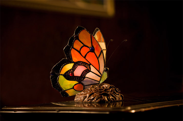 modern art deco colorful butterfly glass desk lamp living room decoration bedroom table lighting,