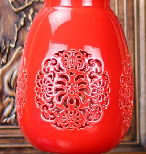 chinese style,jingdezhen ceramic,red,hand-painted,hollow,1 light,warm light, led wall sconce,e26/e27,bulb included