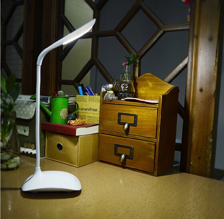 led touch on/off switch desk lamp children eye protection student study reading dimmer foldable rechargeable led table lamps