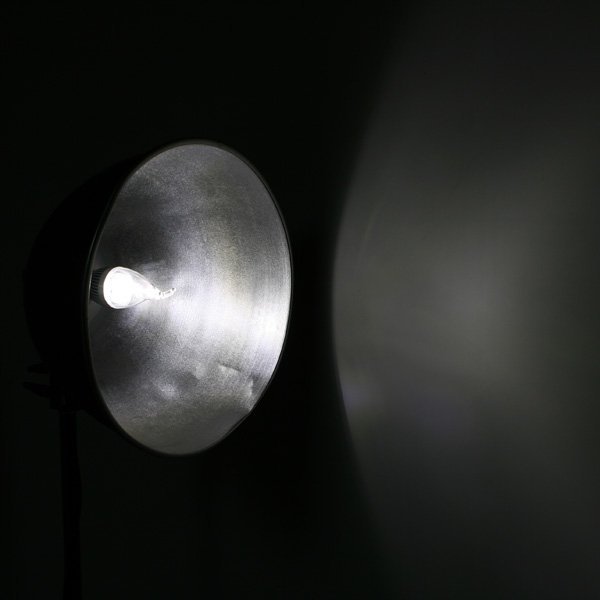 30pcs/lot e14 led candle light 220v/110v 3w 270lm warm white/whire led lamp bulb e14 for home