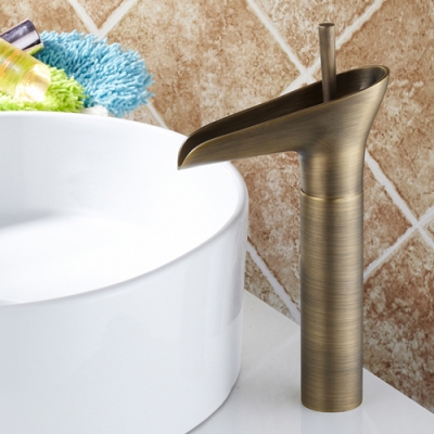 antique bronze brass faucets bathroom tall faucet washbasin mixer waterfall taps torneira banheiro [led-waterfall-faucet-5858]