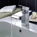 contemporary waterfall water bathroom sink faucet tap, torneira para de banheiro dourada