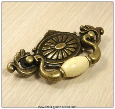 10pcs new design antique kitchen cabinet and drawer pull(c.c.:57mm,length:116mm)