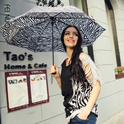 zebra patern black and white fashion lady umbrella 3 folded and long handle options animal umbrellas [umbrella-7192]