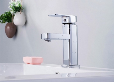 polished chrome basin faucet square single handle single hole faucets bathroom water tap cold and water [chrome-faucet-1821]