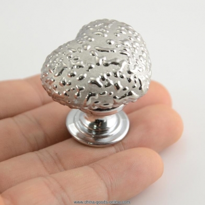 silver dot heart-shaped ceramic drawer kitchen cabinet cupboard door handles knobs pulls [Door knobs|pulls-2818]