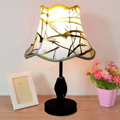 simple and fashion led table lamp, golden fabric shade & distorted shape compressed wooden base decorative desk lamp abajur