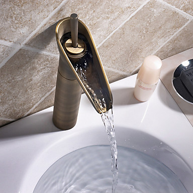 bathroom sink faucet in vintage antique brass finish water waterfall tap for bathroom ,torneira para de banheiro misturador
