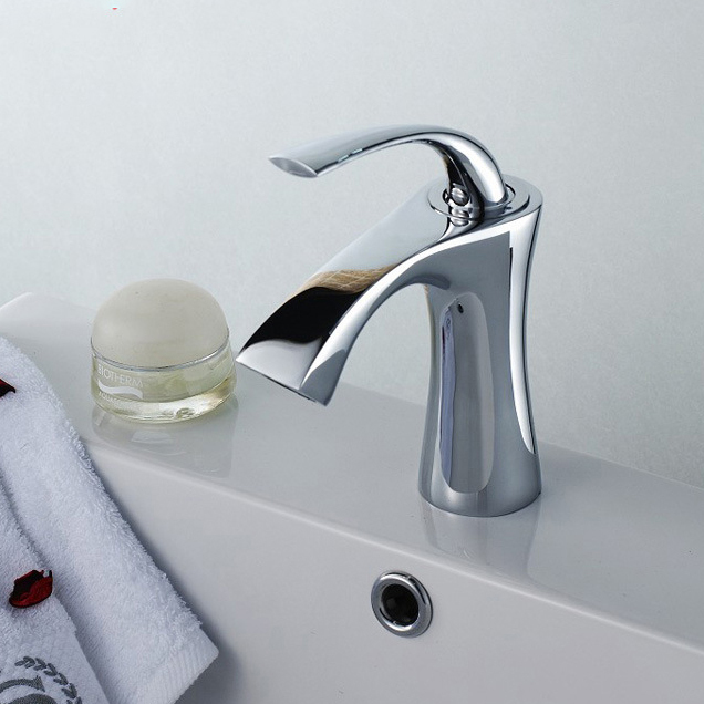 basin sink faucet mixer tap chrome finish single handle single hole bath mixer banheiro torneira water tap dg1016