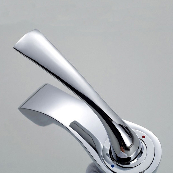 basin sink faucet mixer tap chrome finish single handle single hole bath mixer banheiro torneira water tap dg1016
