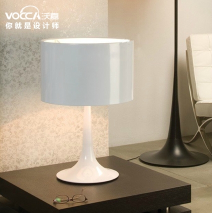 small size modern table lamp study room living room bedroom bedside lamp white/ black color