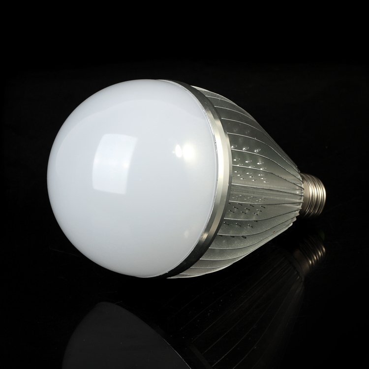 1pcs/lots led lamp light bulb e27 20w 220v/110v 1800lm warm white/white lamps for home