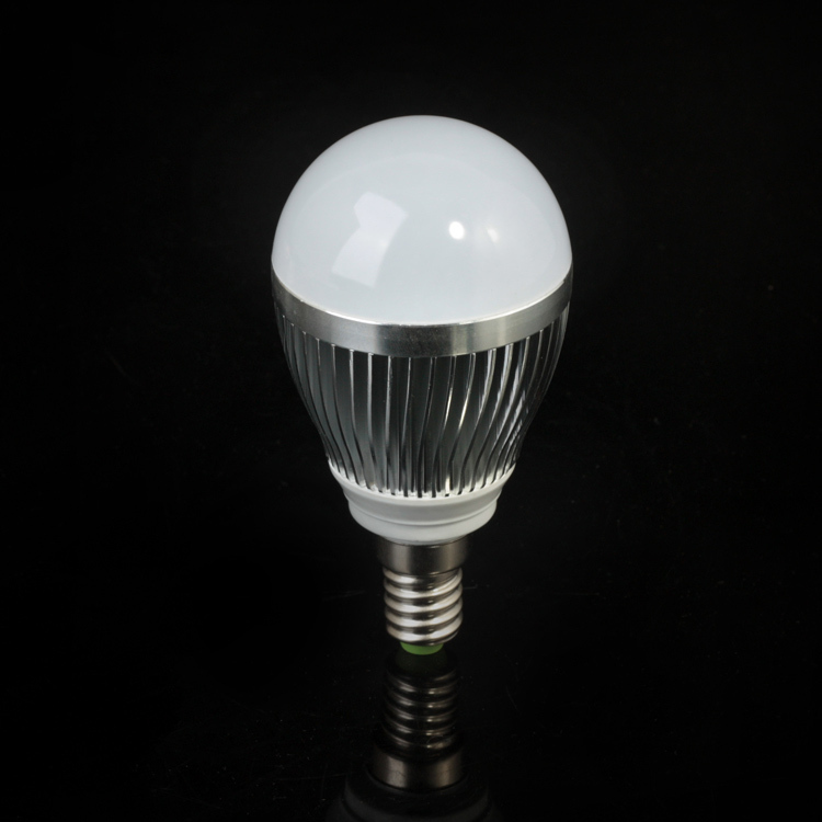 2pcs/lots led lamp bulb e14 5w 220v/110v 450lm warm white/white silver shell lamps for home