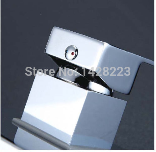 modern new designed wall mounted chrome shower faucet square shape control valve single handle faucet valve